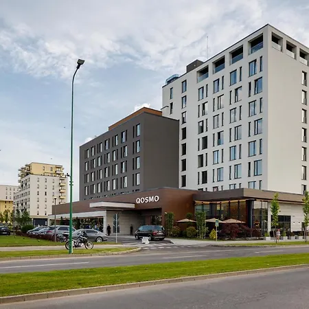 Qosmo Hotel 4*